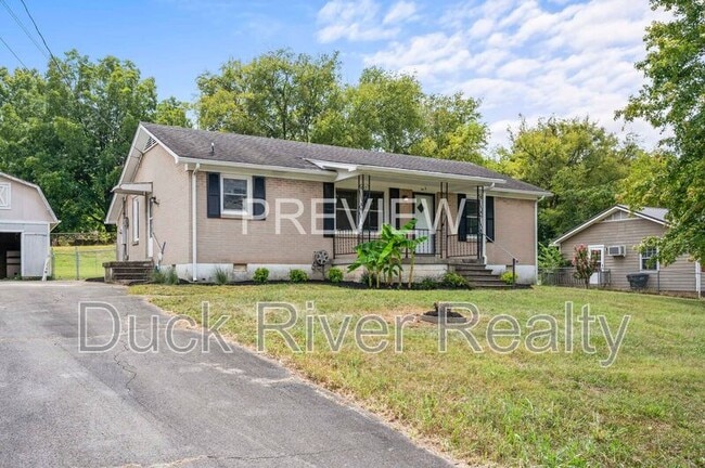 Building Photo - 106 1/2 Hobbs Dr Rental