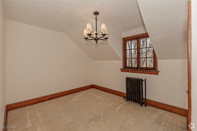 Building Photo - 285 Corning Dr Rental