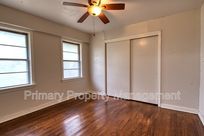 Photo - 3004 Somerset Pl