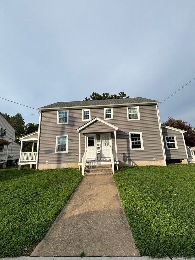 Photo - 102 Weedon St
