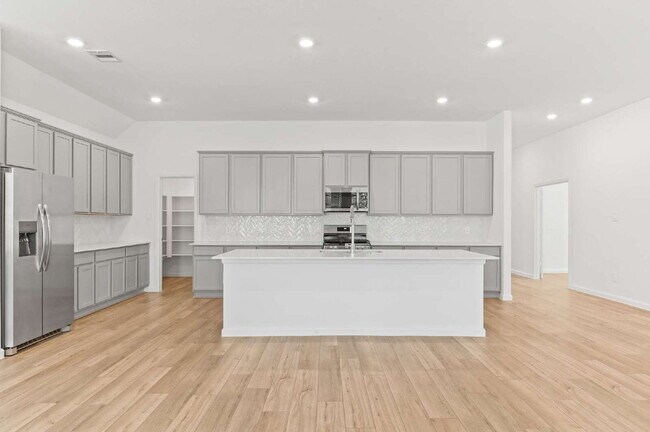 Photo - 18211 Saffron Sun St