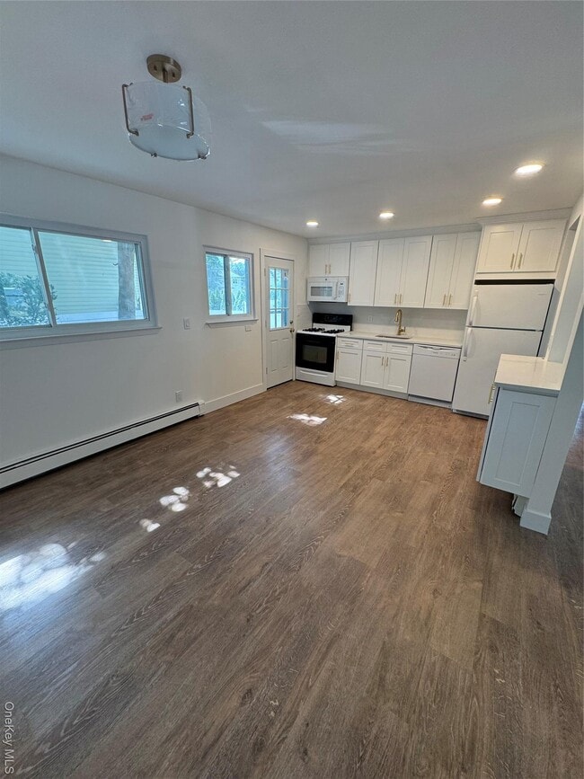 Building Photo - 202 Birch Ave Rental