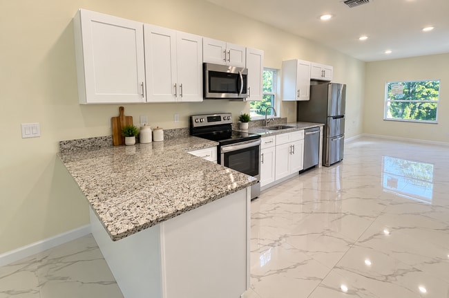 13055 Appleby Dr