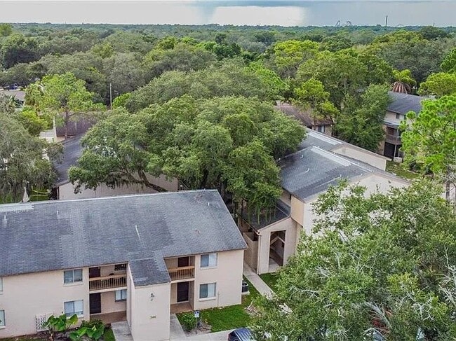 Building Photo - 7606 Abbey Ln Unit 211 C Rental