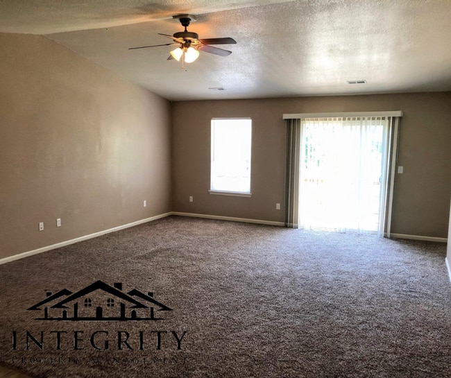 Photo - 21067 Harbor Ln Unit B