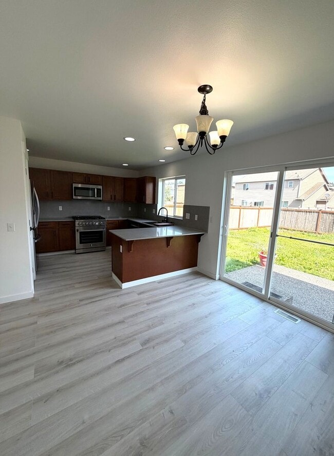 Photo - Newly remodeled 4 bedrrom 2.5 bathroom