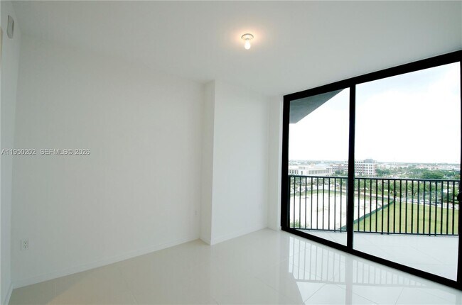 Photo - 5300 Paseo Blvd Unit 709