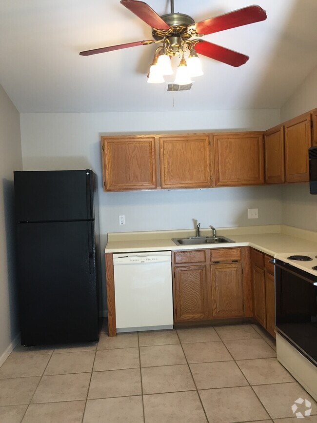 Building Photo - 7504 Triwoods Drive Unit L Rental