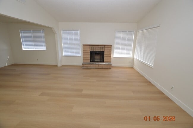 Photo - 1925 Ann Greta Dr