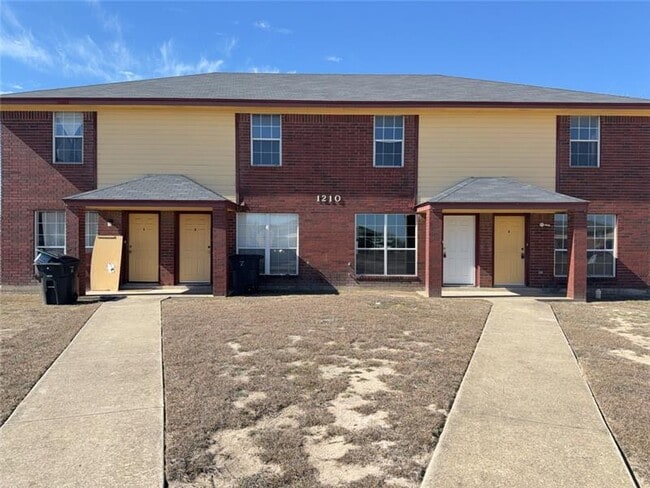 Building Photo - 1210 D Industrial Unit D