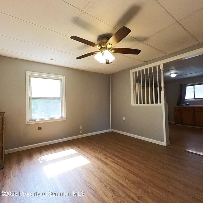 Photo - 919 Wood St Apartamento