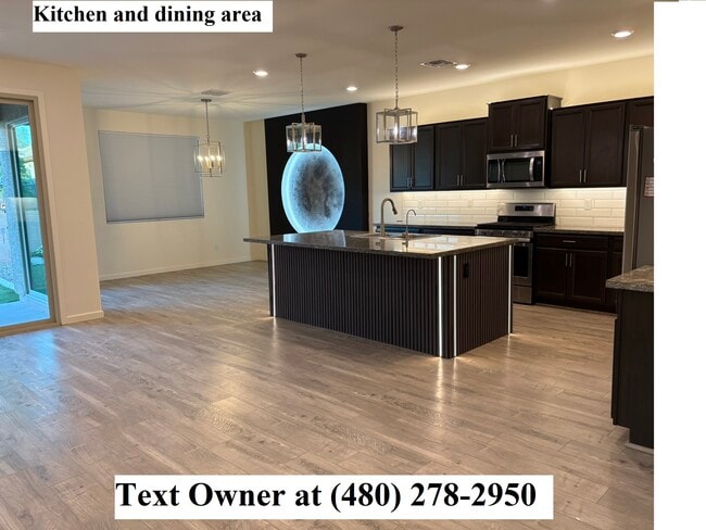 Building Photo - 4251 W Dayflower Dr