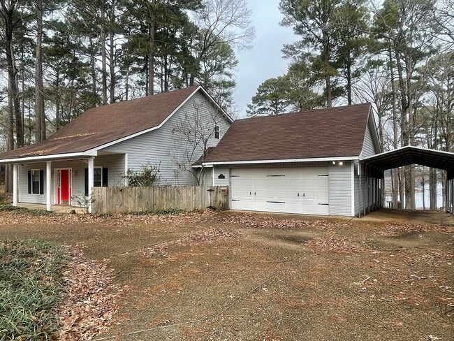 Photo - Cypress Lake Front Property in Benton!