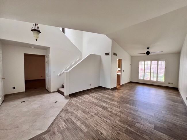 Photo - Ahwatukee Charmer!