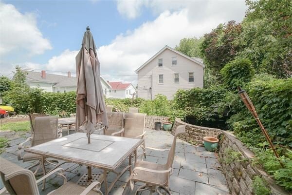 75 Union St Unit 2