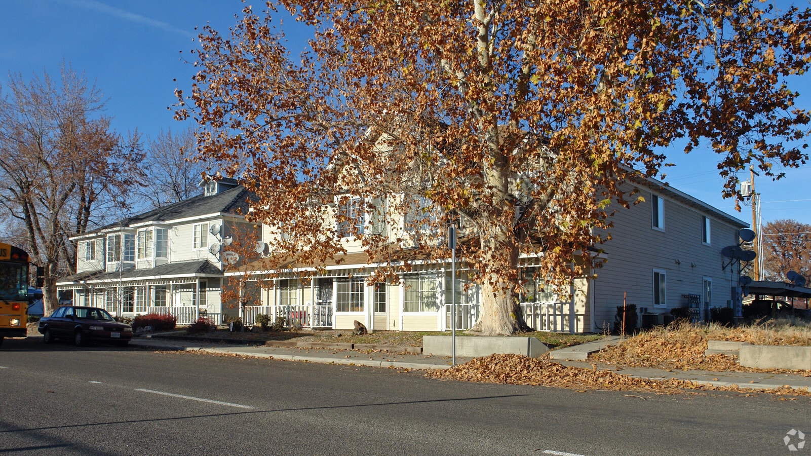 Maple Terrace Apartments - Maple Terrace Apartments