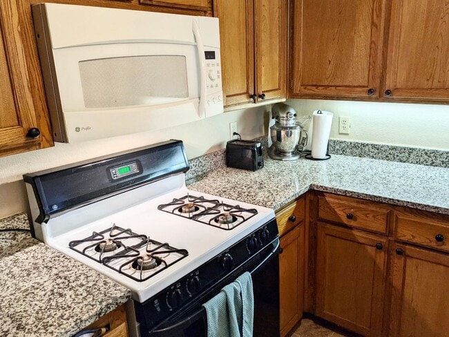 Photo - Updated 3-bed 2-bath 2-car in SW Moore