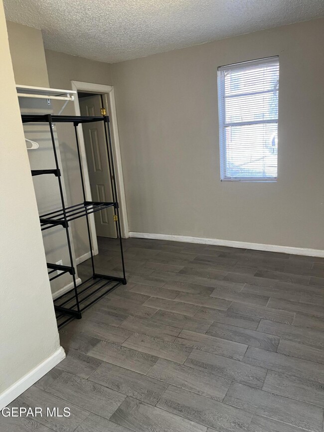 Photo - 601 E Father Rahm Ave Unit A