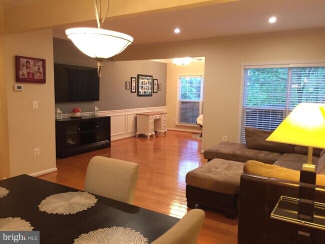 Photo - Absolutely Stunning townhome in the heart of Bristow. 3 bedroom, 2 full bathrooms and 2 half baths.