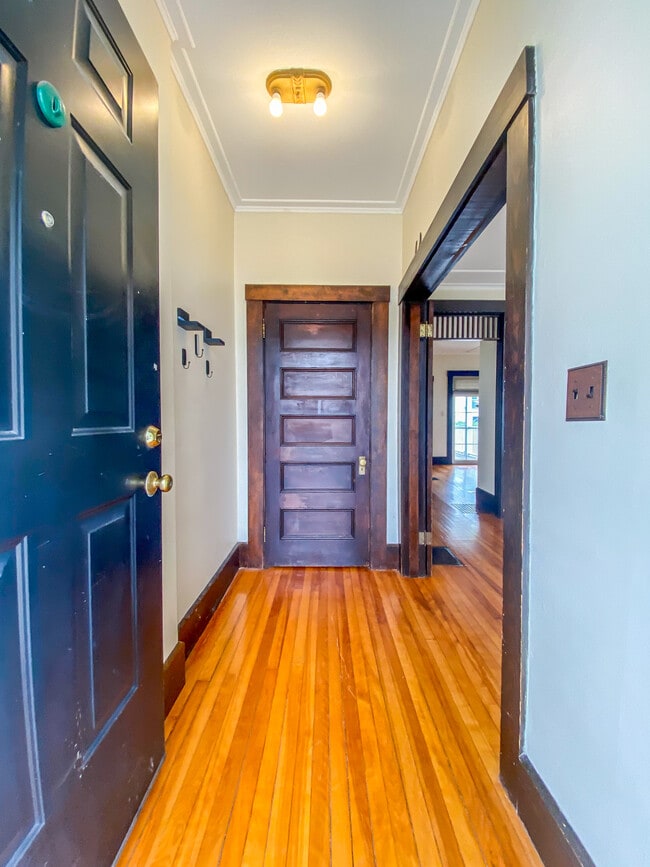 Photo - 19 Chapel St Unit 1