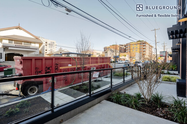 Photo - 2245 NW 56th St Unidad FL2-ID981