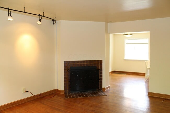 Photo - 1784 Kings Ct Unit D