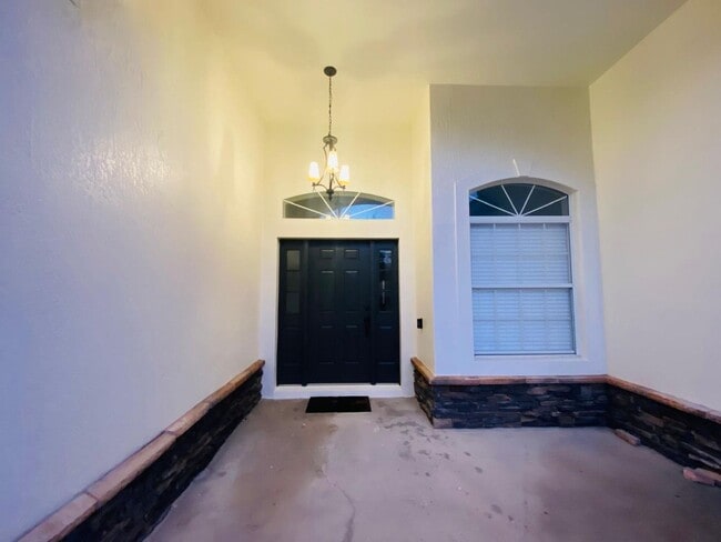 Photo - Your Dream Home Awaits! 5 bedroom 3 bath Single Family HOME!!