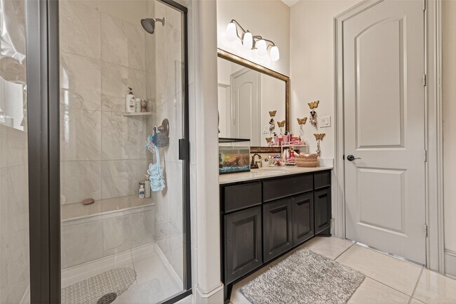 Photo - 2515 Avon Gate Ct