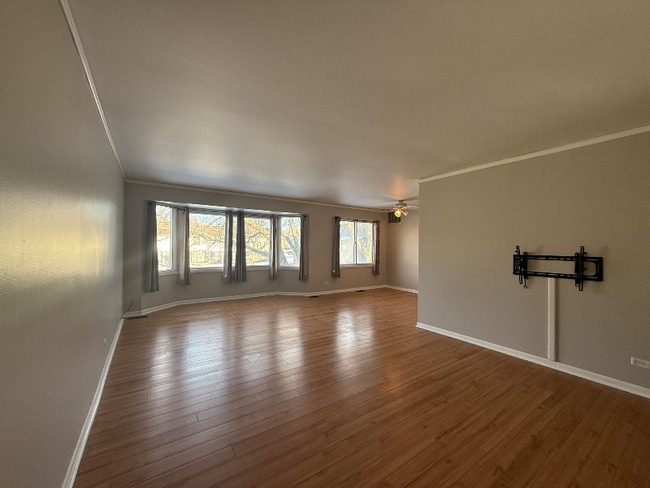 Photo - 3108 Roberts Dr Unit 5