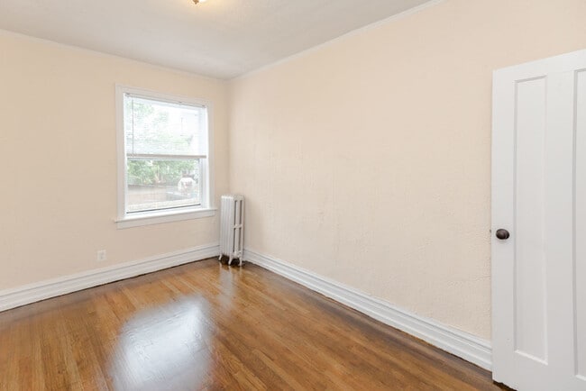 Photo - 1918 N Drake Ave Unit 1E