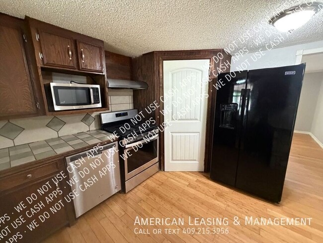 Photo - 10271 TX-103