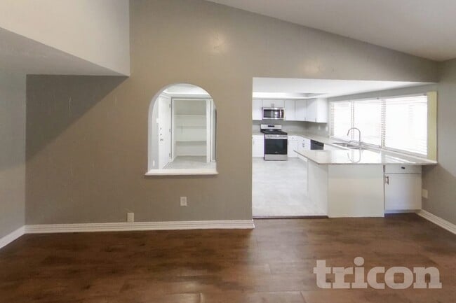 333 Clearfield Dr