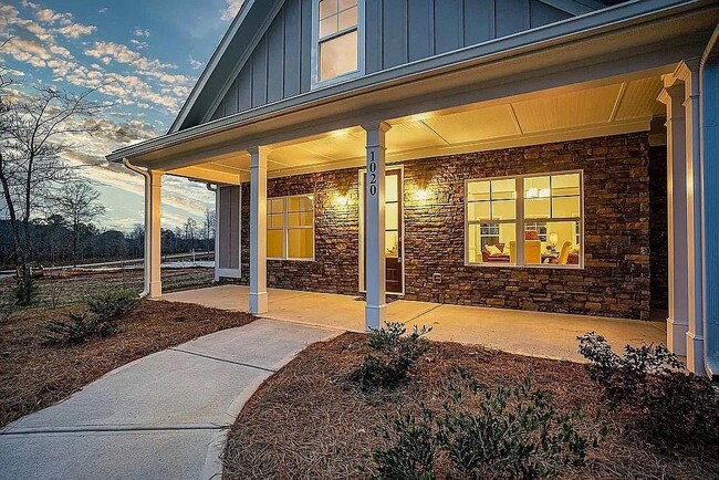 Building Photo - 1020 Open Water Dr