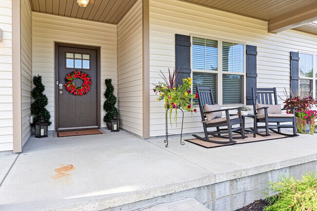 Photo - 130 Blue Chip Ct