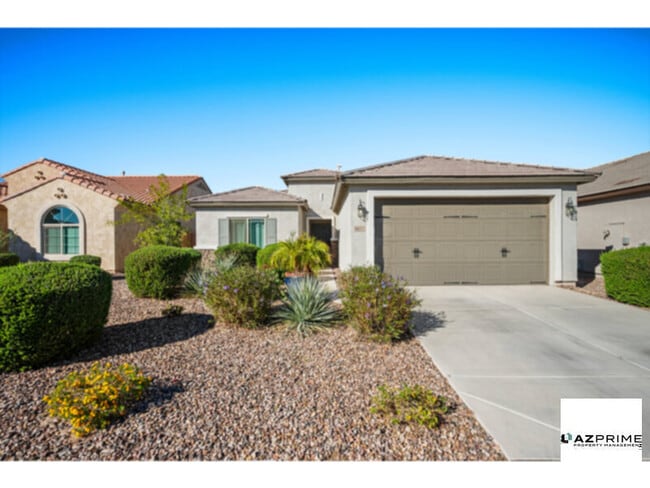 Building Photo - Live The Ultimate Arizona Lifestyle In This Luxurious 3/2 Florence Home In The Highly Sought-After P