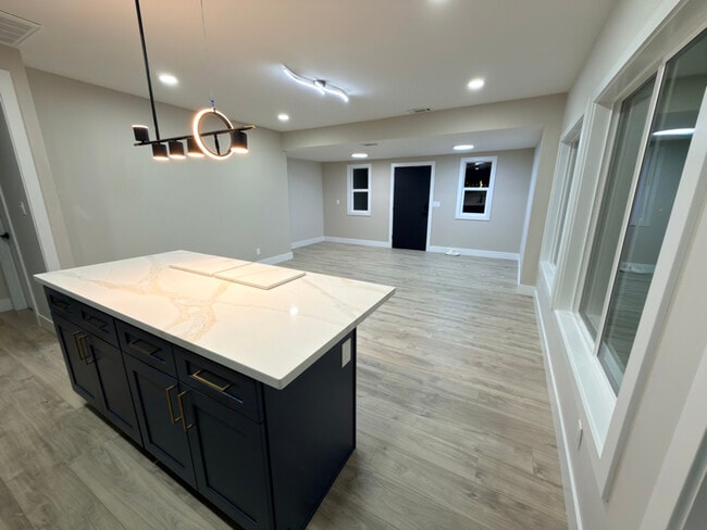 Photo - 4231 Davis St Unit A