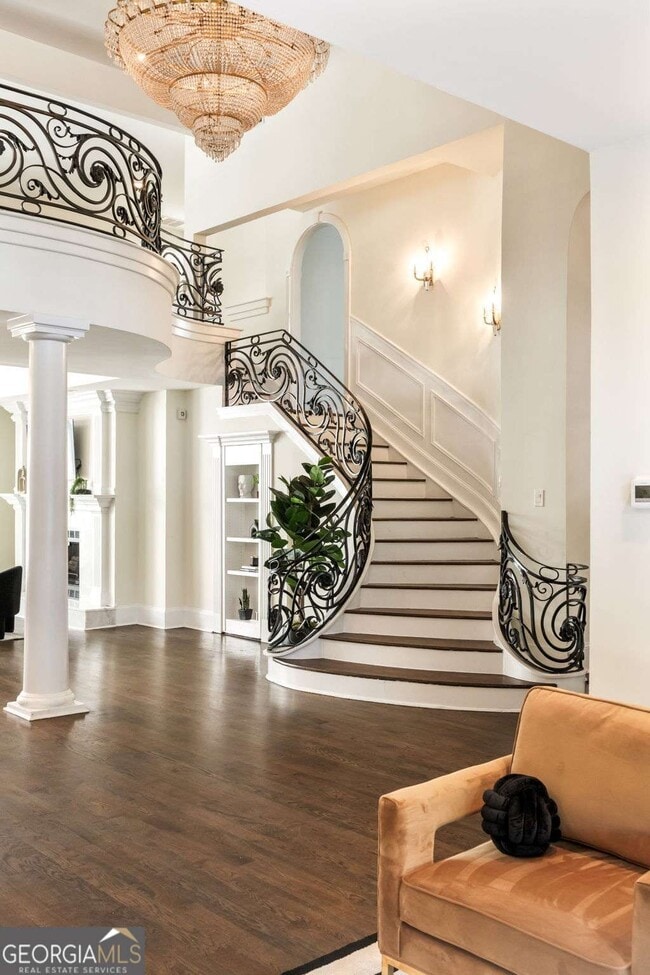 Photo - 3511 Roxboro Rd NE