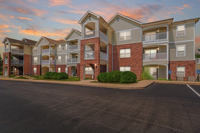 Photo - North Oak Crossing Apartments