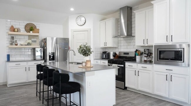 Photo - 12918 Wempe Wy