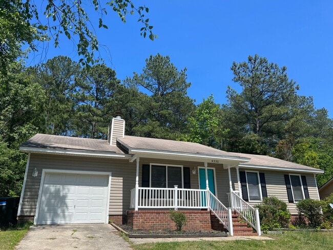 Building Photo - 9330 Castle Falls Cir