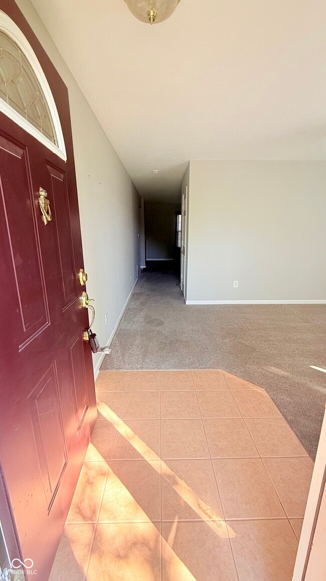 Photo - 6683 Amherst Way