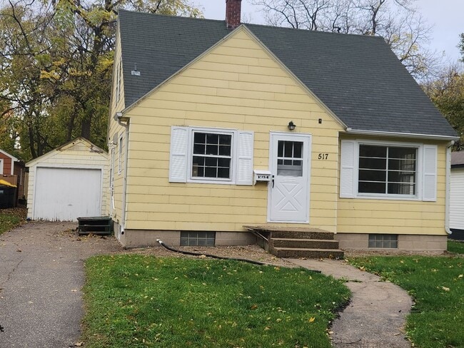 Photo - 4 bed 1 bath single family house.