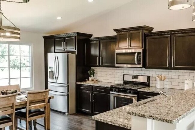 Photo - Stunning home that offers a fantastic livi...