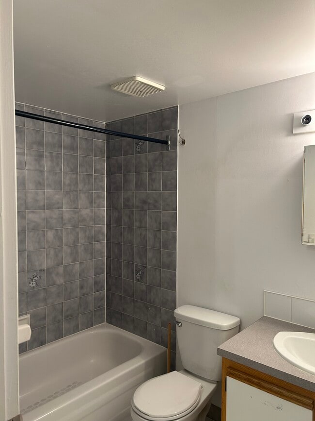 Photo - 18125 Boul De Pierrefonds