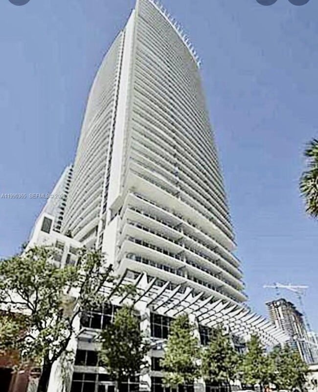 Building Photo - 1100 S Miami Ave Unit 811