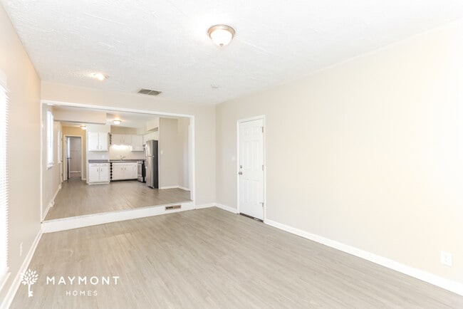 Photo - 3436 Julie Ln