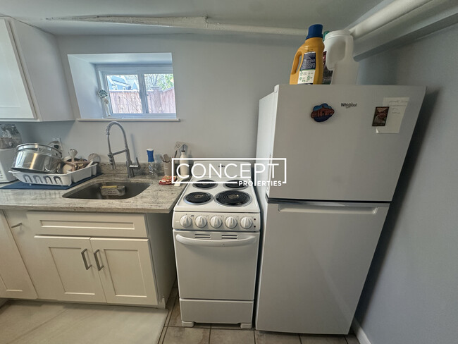 Photo - 50 Wyvern St Condo Unit 1