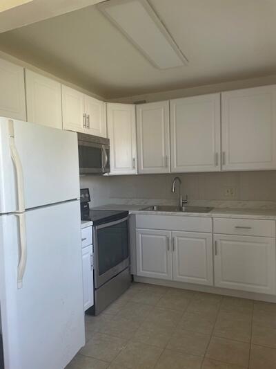 Building Photo - 72 Sheffield C Unit 72 Rental