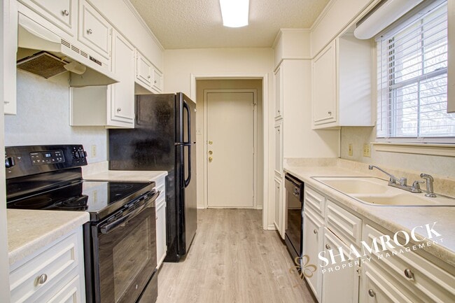 Photo - Duplex in Midway ISD!
