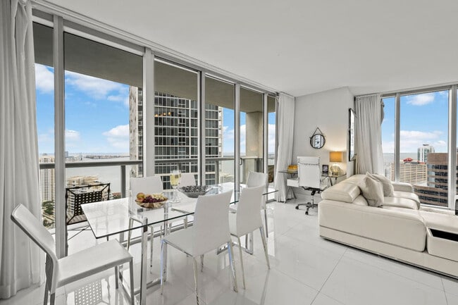 Photo - 485 Brickell Ave Unit SI ID1520400P